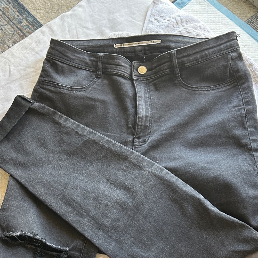 Zara Women's Charcoal Skinny Jeans